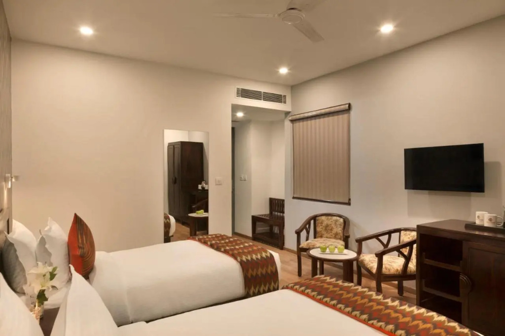 Click Hotel Jaipur, Raja Park
