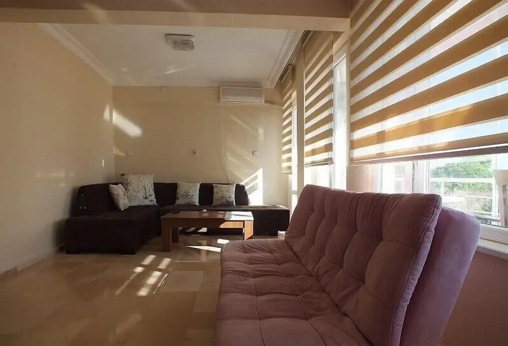 Acet Hotel