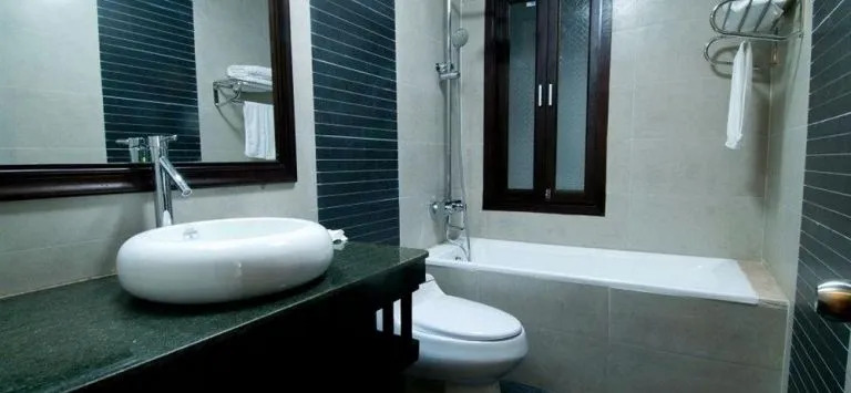 Cham Hotel