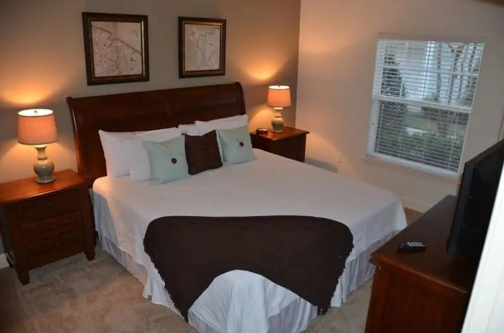 Lucaya 3 Bedrooms 2 Bathrooms Townhome With Free Wifi