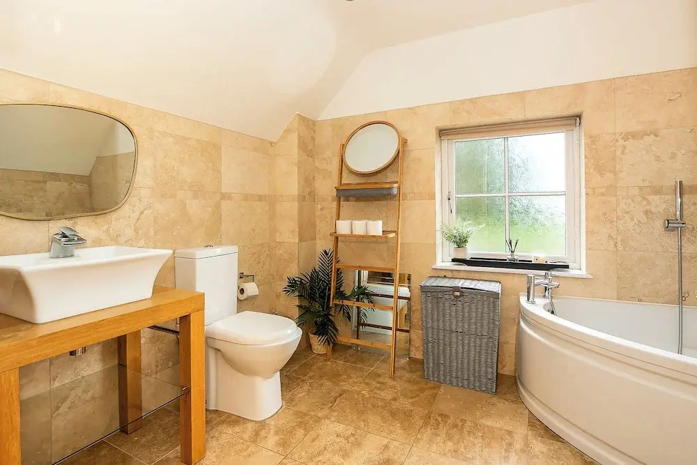 Stunning 3BD Oxfordshire Home in Enstone
