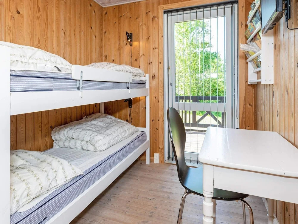 10 Person Holiday Home in Logstor