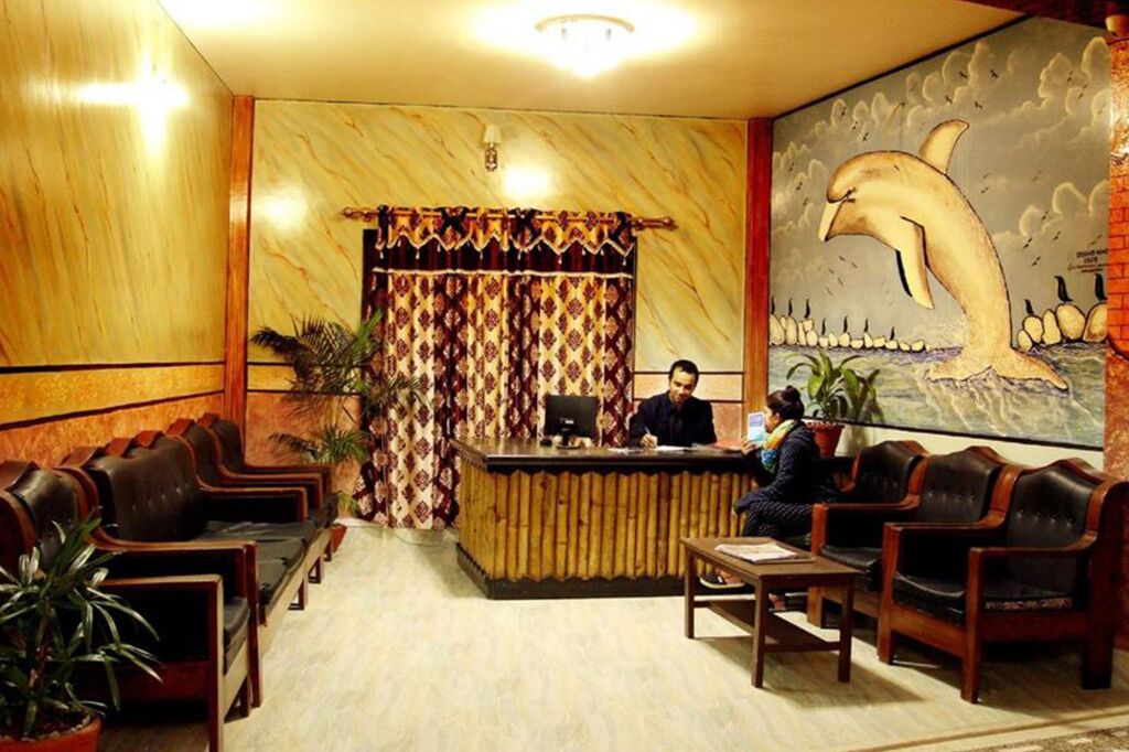 OYO 659 Hotel Lake Tower