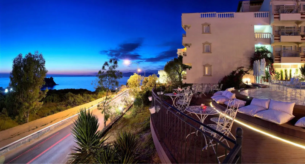 Hotel Carina