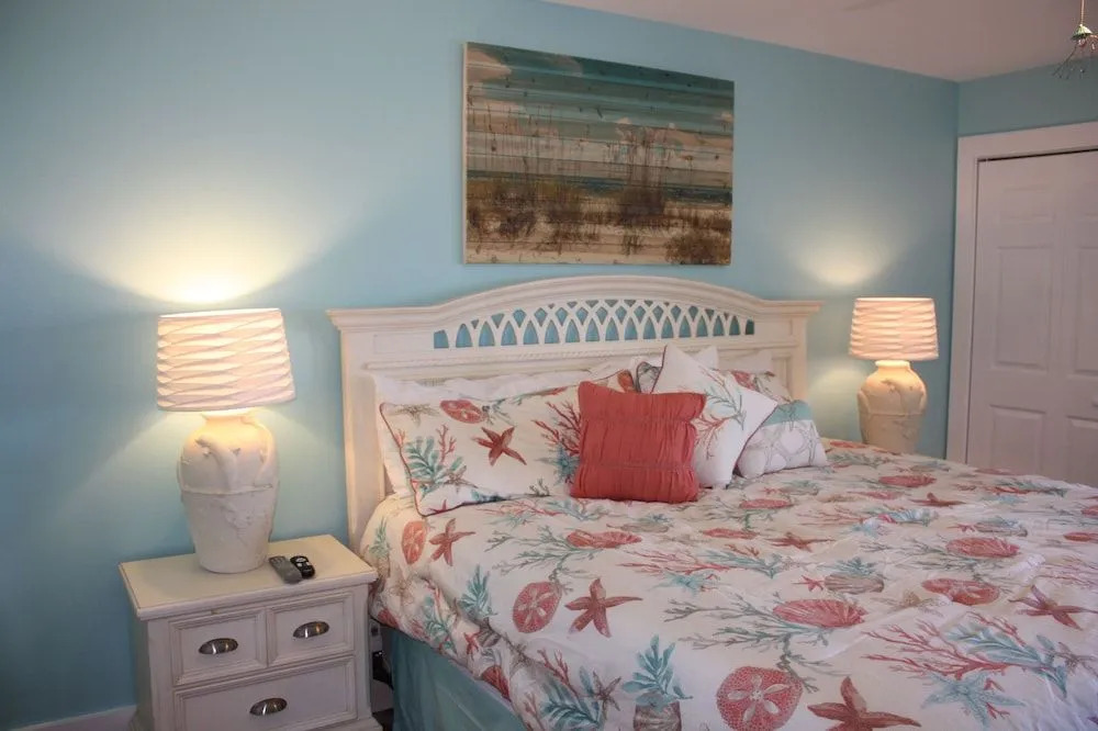 Gulf Shore Condo #404