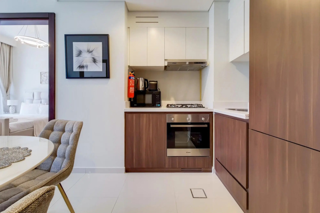 Business Bay - Vera Residences 809