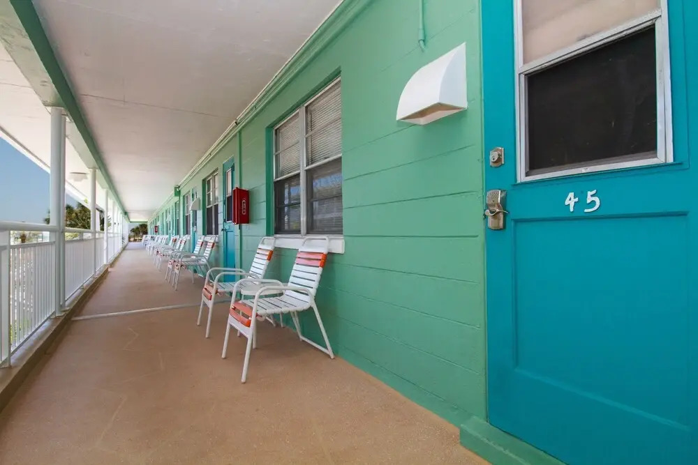 Tropic Terrace #45 - Beachfront Rental 1 Bedroom Condo by Redawning