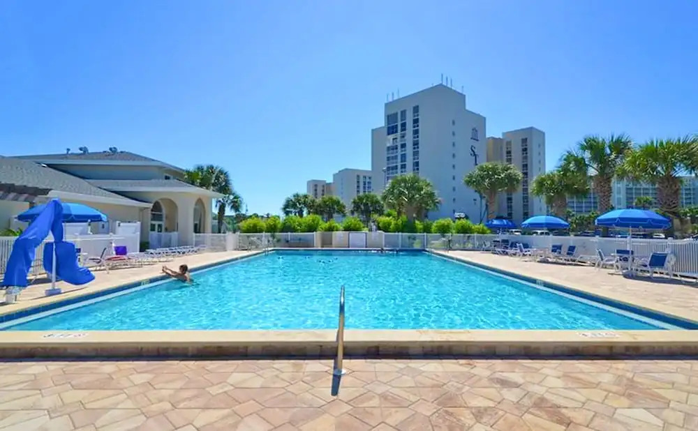 Shoreline Towers 3083