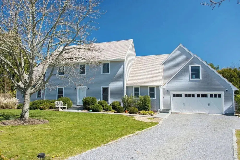 Villa Bridgehampton village