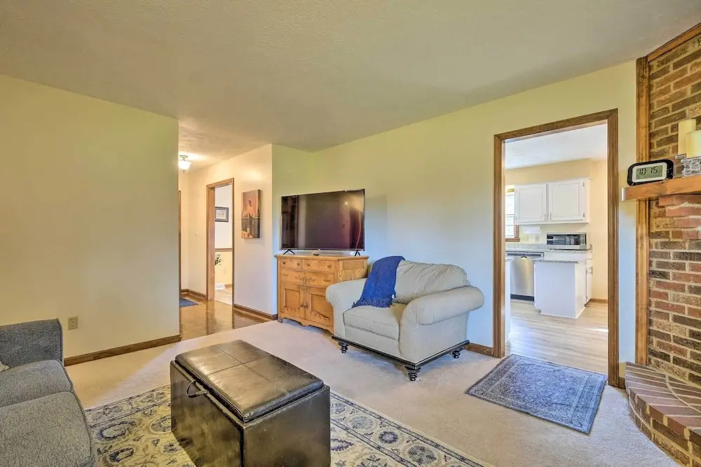 Lexington Home ~ 2 Mi to University of Kentucky!