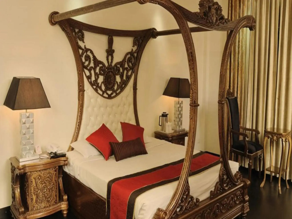 Hotel Maharaja Regency
