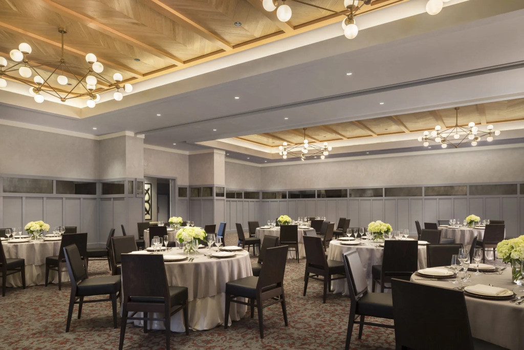 Kimpton Journeyman Hotel by IHG
