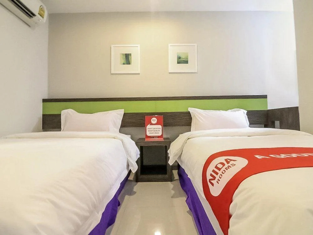 Nida Rooms Petchburi Crown 21 at Cubic Hotel