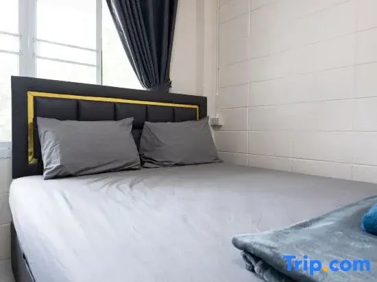 Room 302 Near Don Mueang Airport & BTS Wat PhraSi