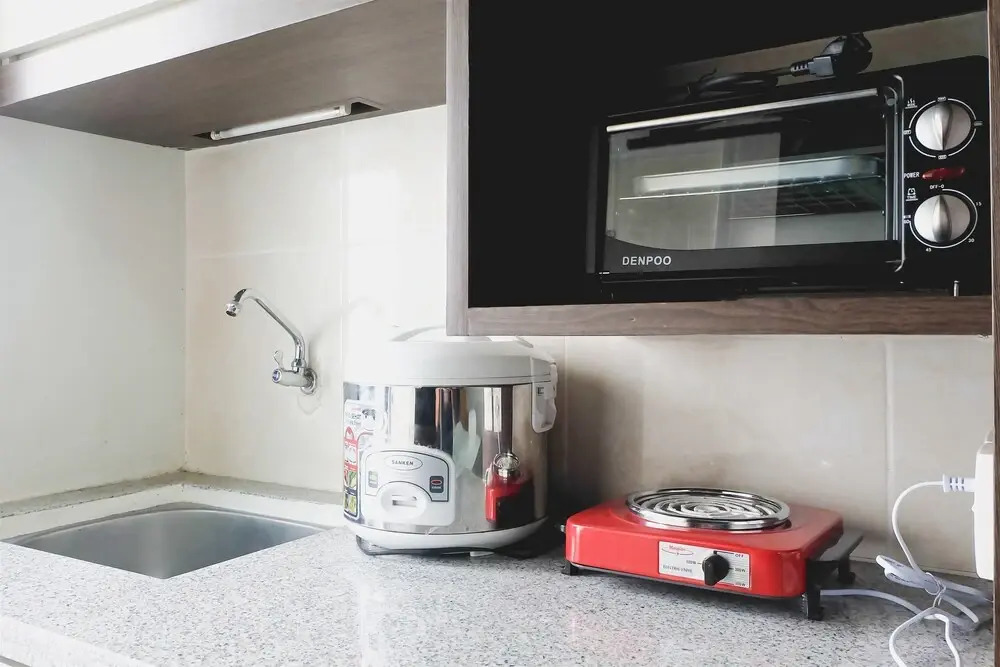 Artistic Studio Room Kebagusan City Apartement