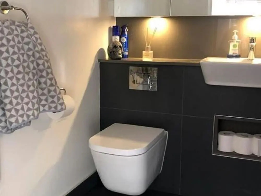Chic Apartment in London near Royal Air Force Museum