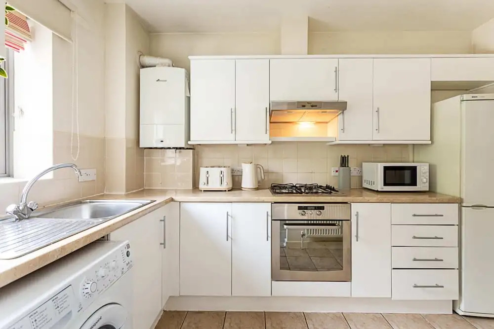 London Apartment in Trendy Clapham Junction