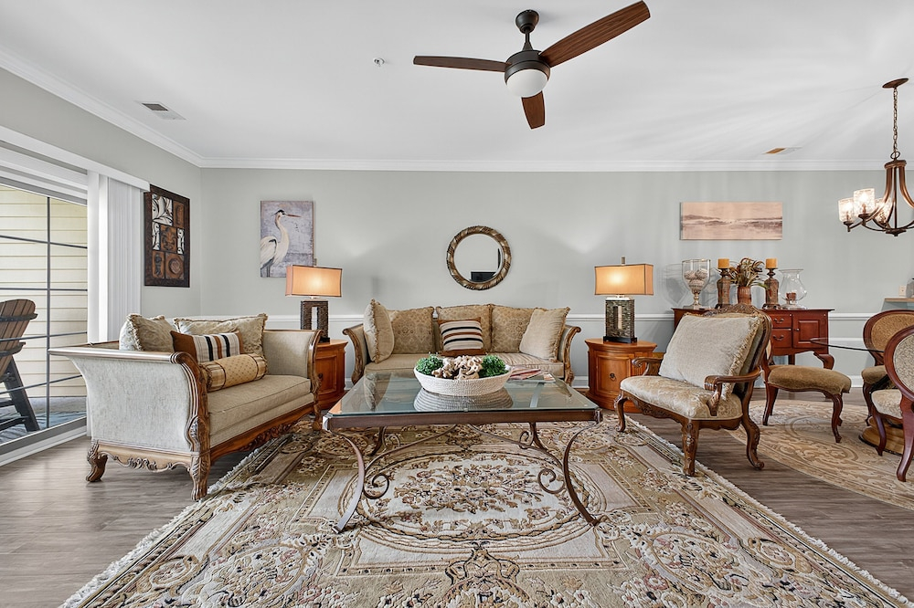 Magnolia Pointe Luster Leaf 4890-203