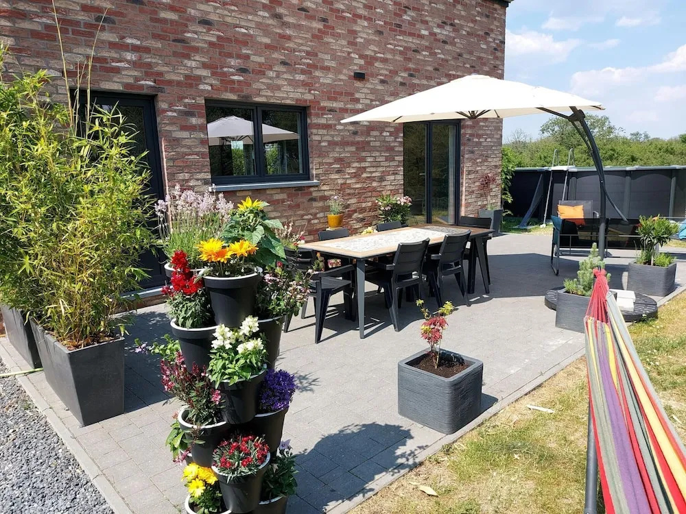 Holiday home in Noiseux with fenced garden