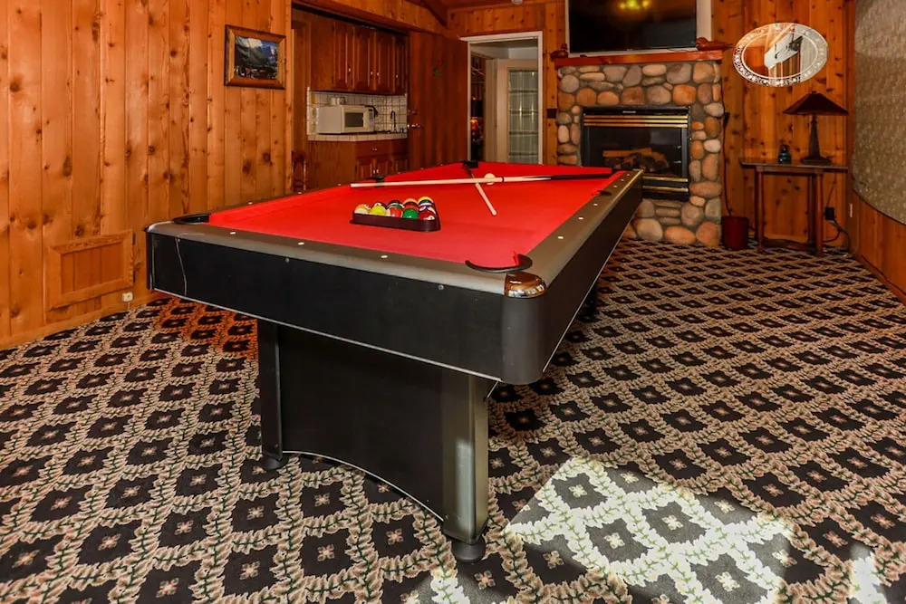 Alpenhorn Lodge-1903 by Big Bear Vacations