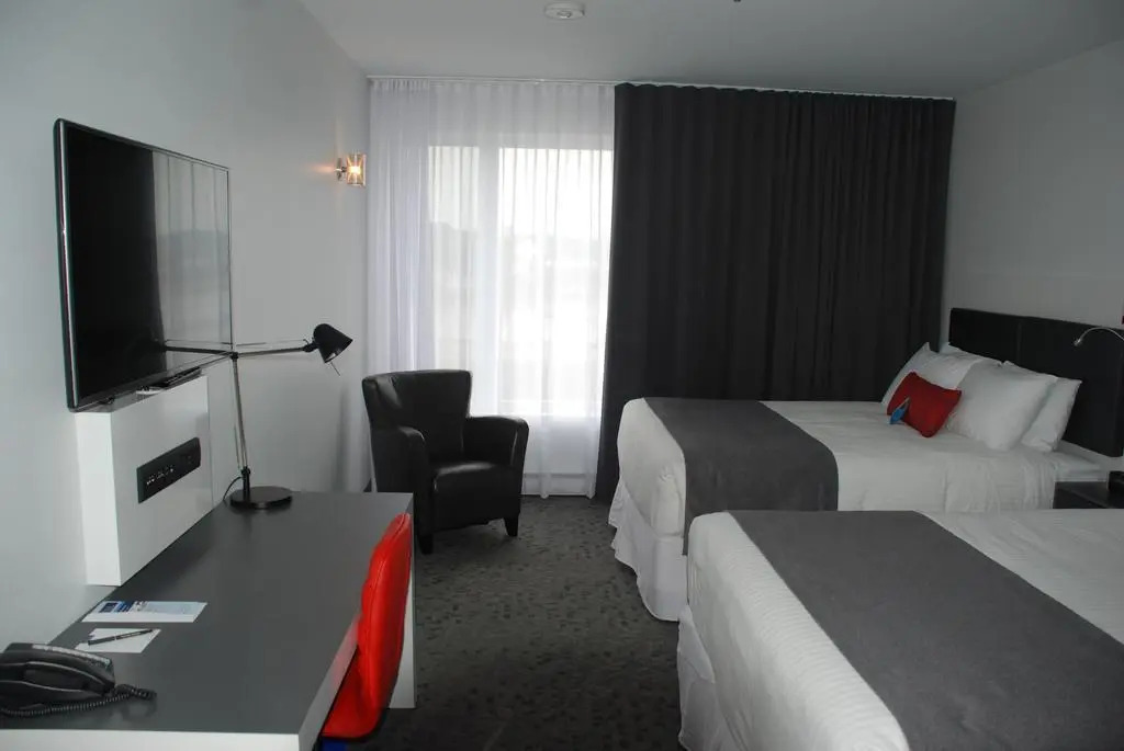 Aparthotel Guijarros