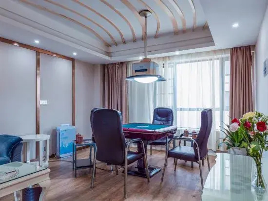 Royal Hotel