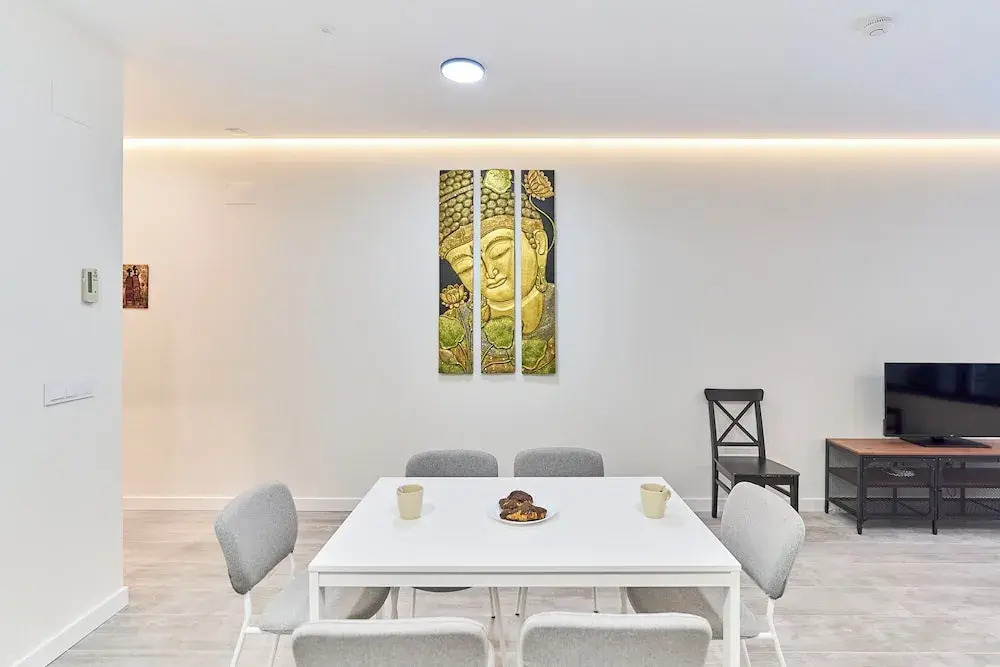 Apartamentos Catedral Palace by gaiarooms