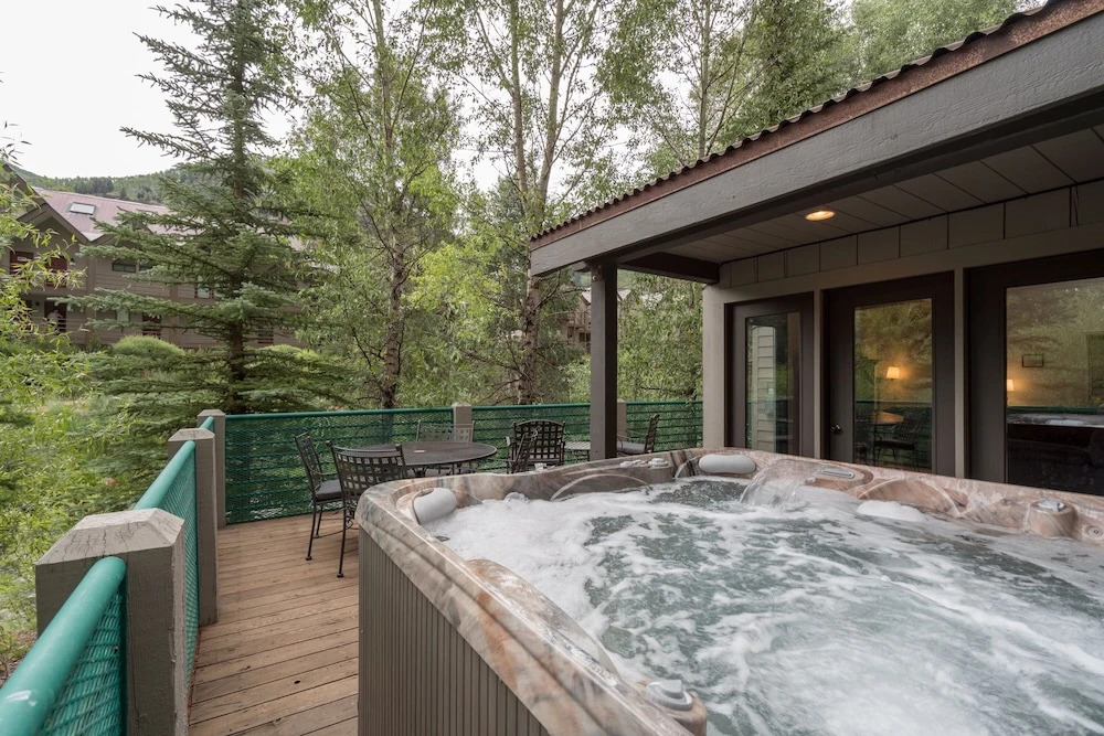 Mountainside Inn 118 by Alpine Lodging Telluride
