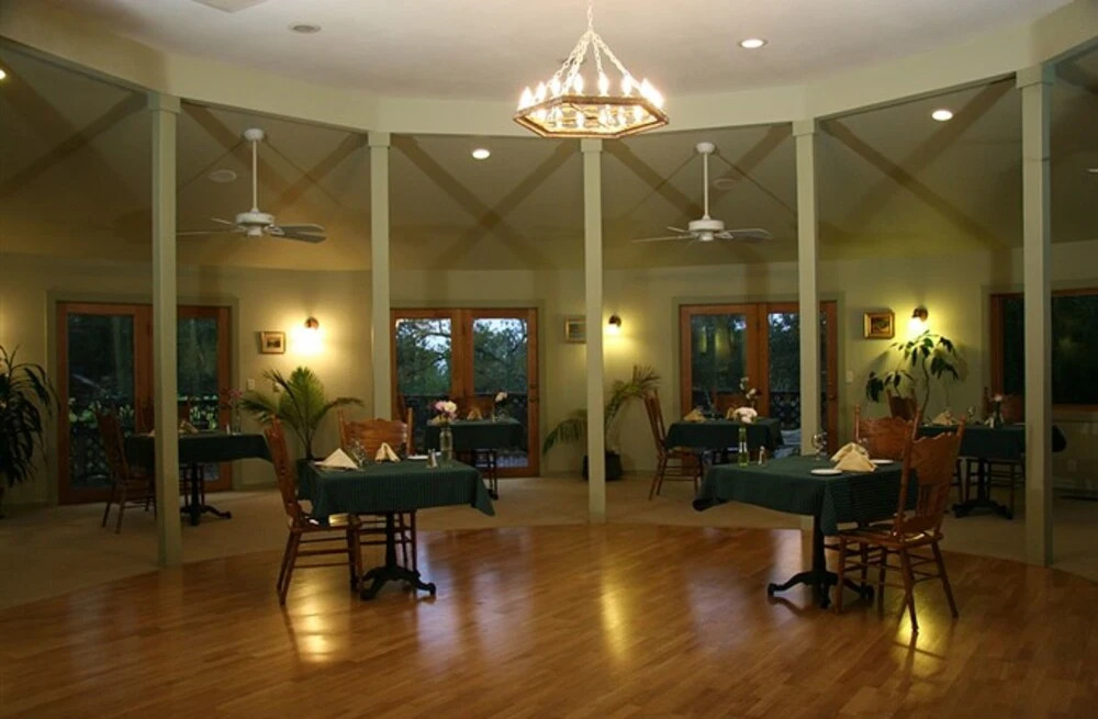 Old Crocker Inn