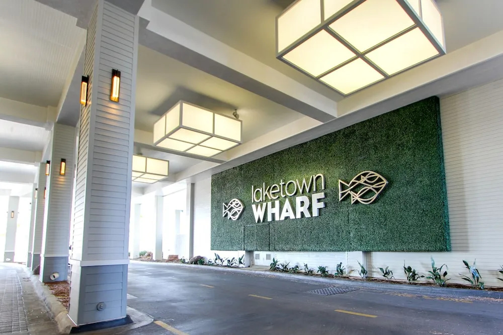 Laketown Wharf Resort by Panhandle Getaways