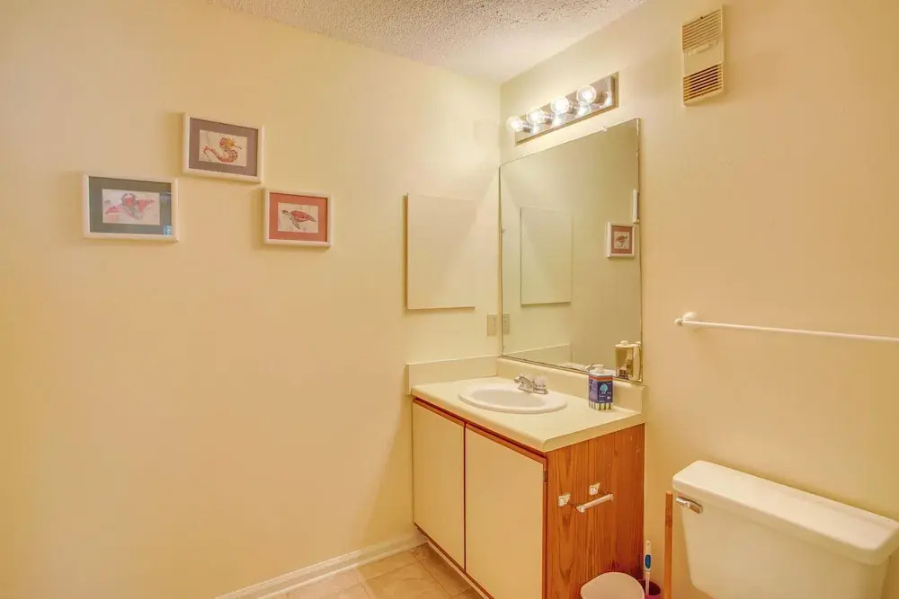 3 Blocks to Ocean: Resort Condo in Myrtle Beach!