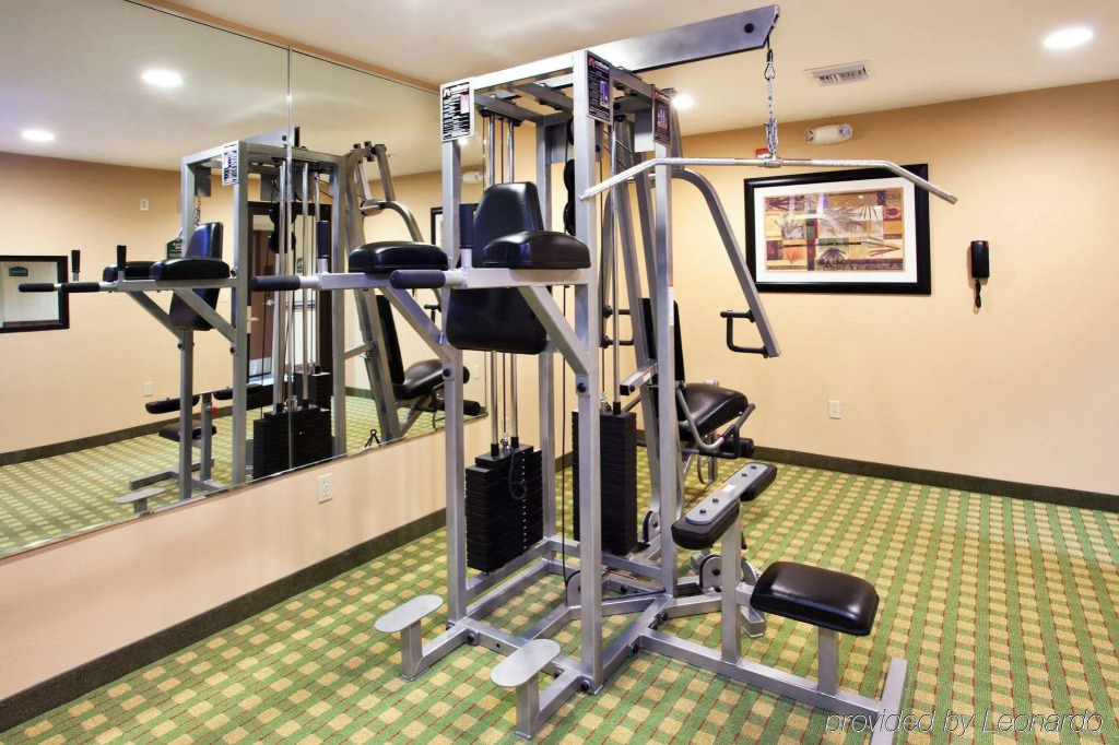 Holiday Inn Express Hotel & Suites Biloxi- Ocean Springs by IHG