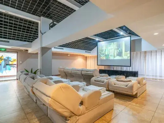 Zhengzhou Xiangdiwan Hotel (Zhengzhou West High Speed Railway Station Store)