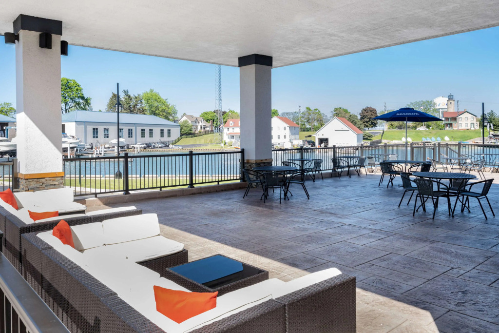 Wyndham Garden Kenosha Harborside