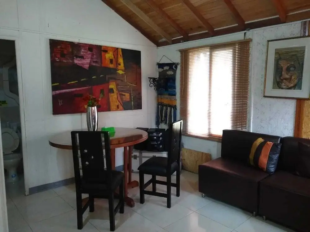 Hospedaje Santaelena -chalets de montaña