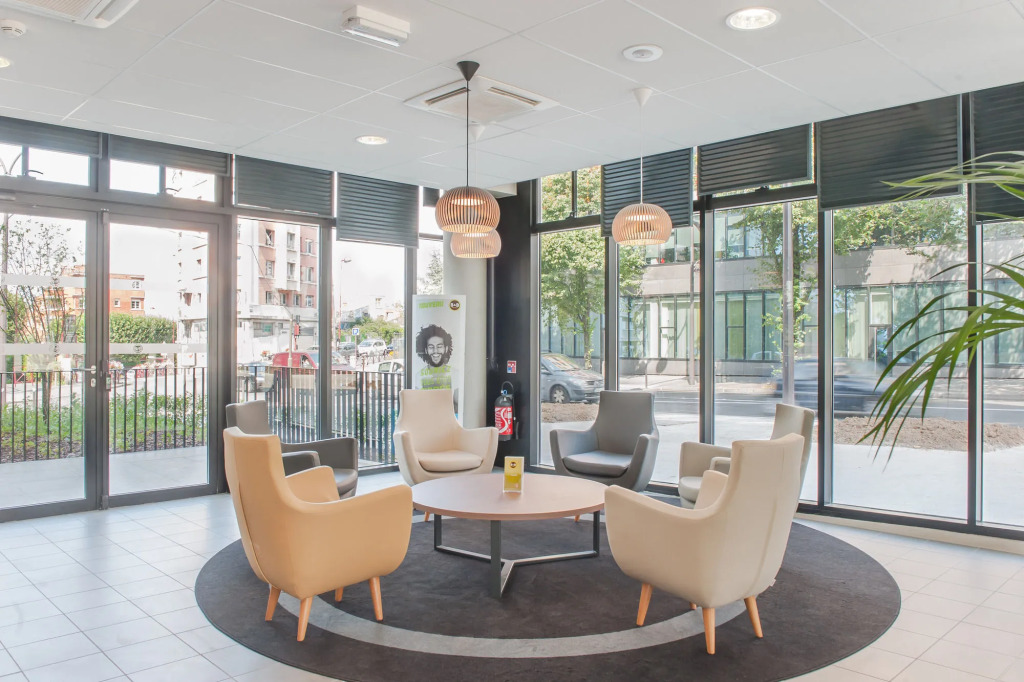 B&B HOTEL Paris Porte des Lilas