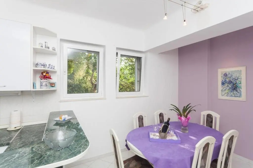 Apartment Rea