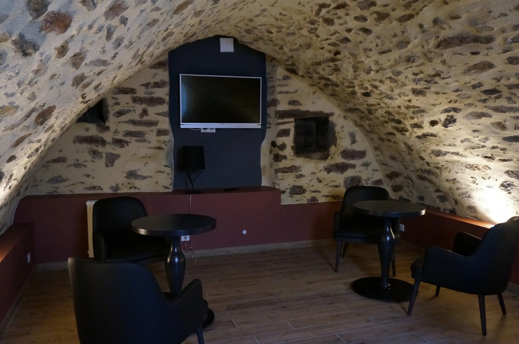 Hôtel Saint-Roch, Saint-Ybard