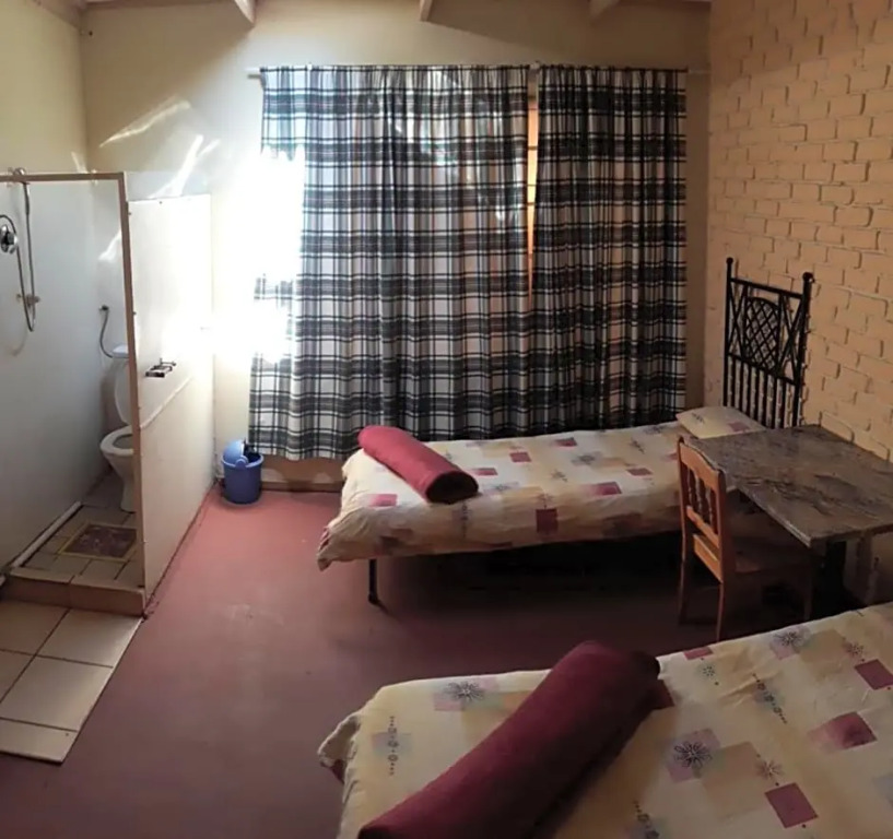 Paljas Backpackers