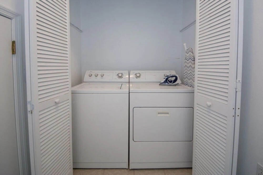 Private Pool And Bunk Beds Plenty Of Room! 4 Bedroom Townhouse
