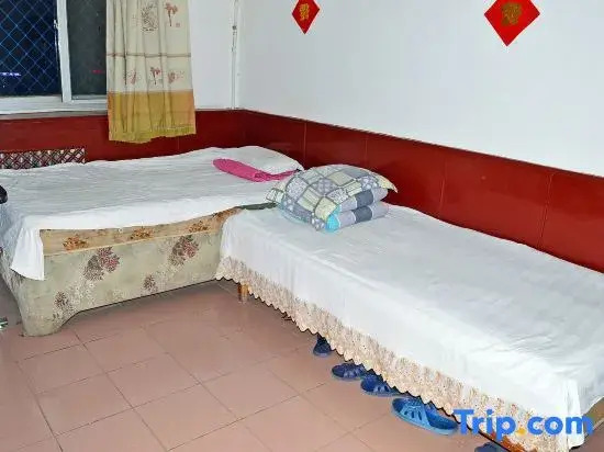 Luquan Grain and Oil Guesthouse