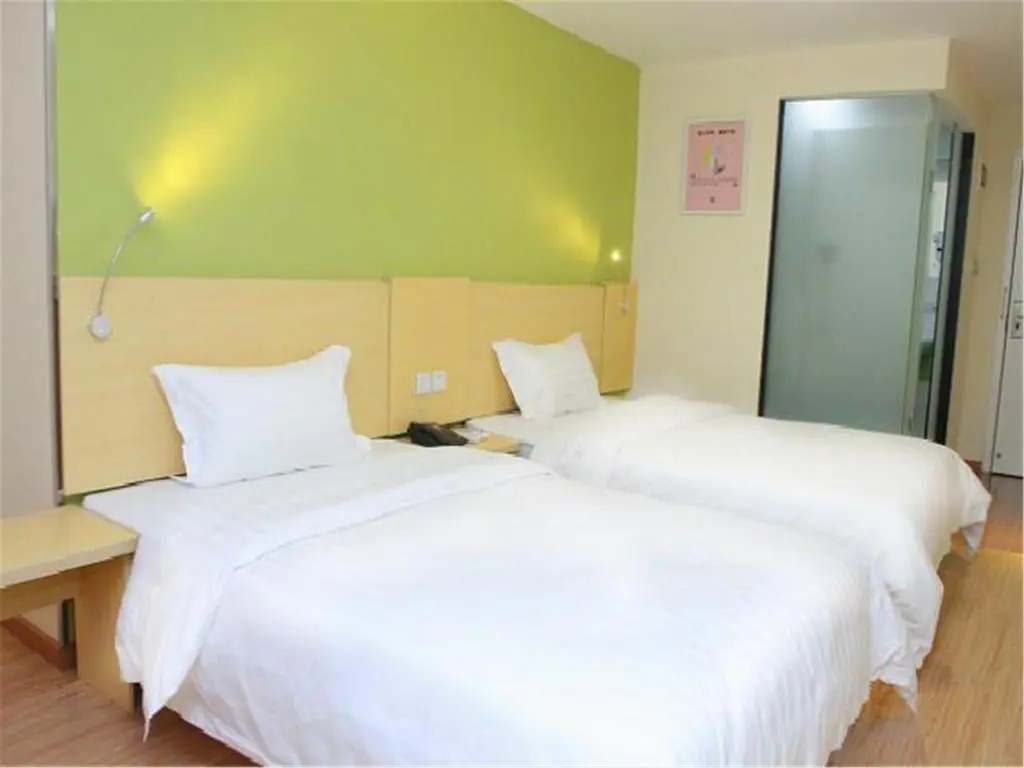 7 Days Inn Guangzhou - Shangxiajiu Changshou Road Branch