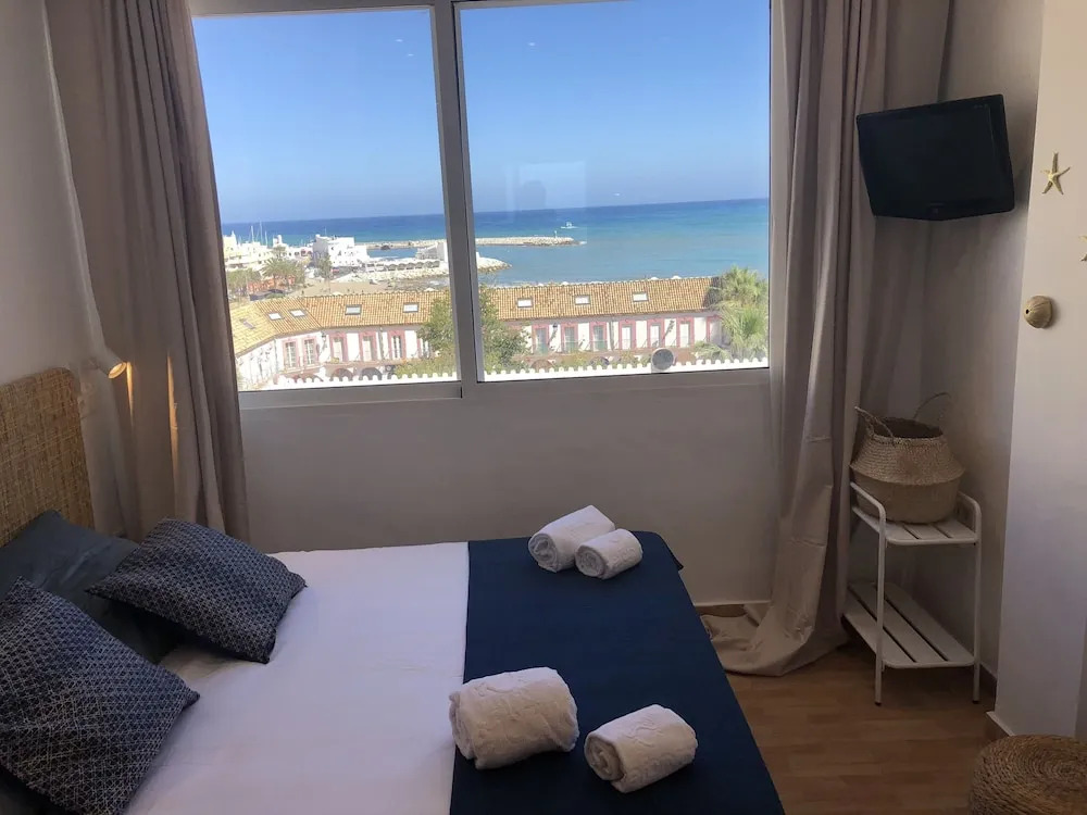 AlquilaEasy Puerto Marina