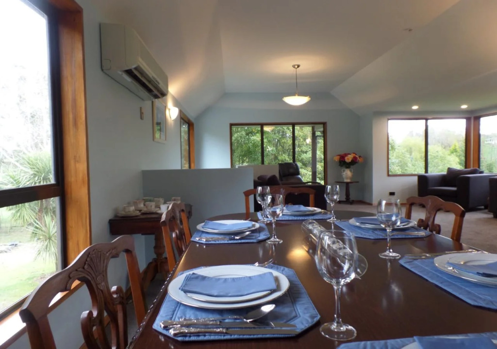 Riverstone House