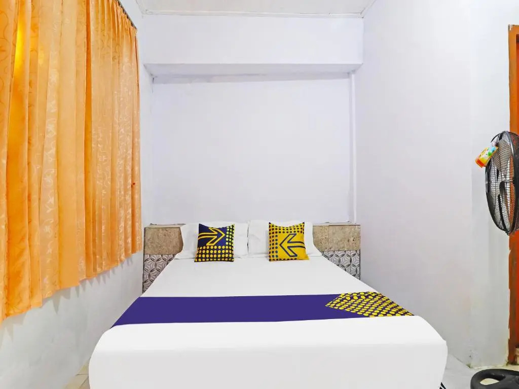 SPOT ON 91222 Kanjeng Mami Homestay Syaria