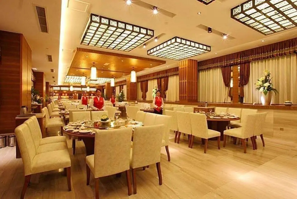 Huifeng Hotel