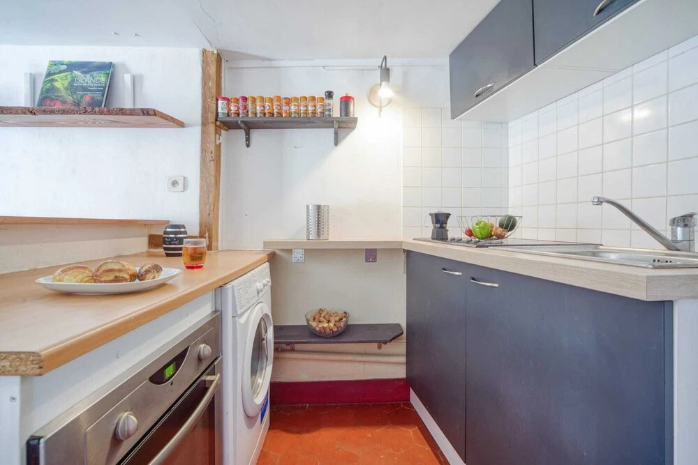 Lovely Central Apartment for 2 Guests!
