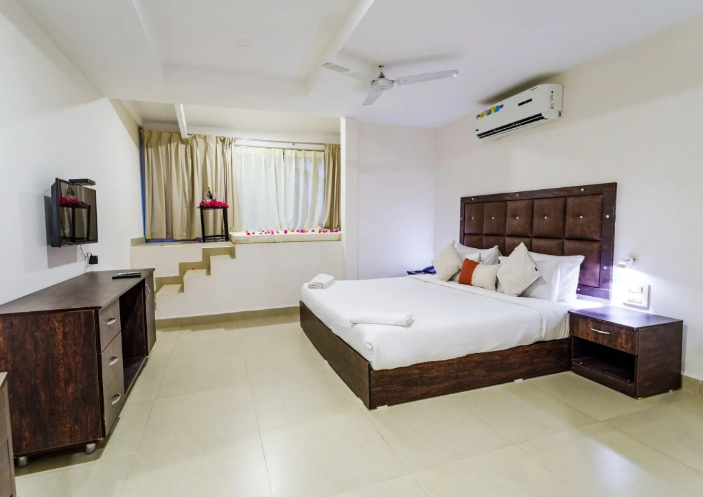 La Vaiencia Beach Resort, Morjim