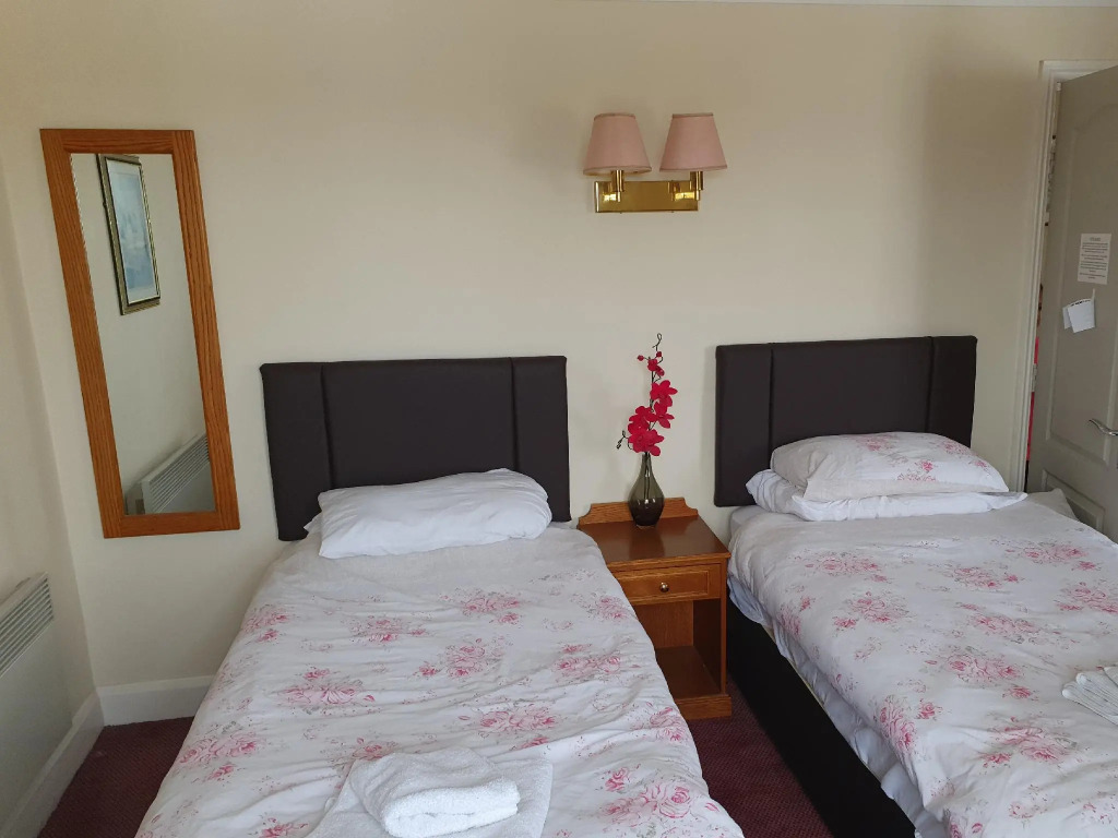 The Windmill Hotel - Alford