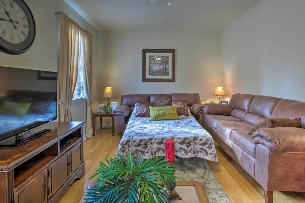 New Orleans Retreat ~ 3 Mi to Bourbon Street!